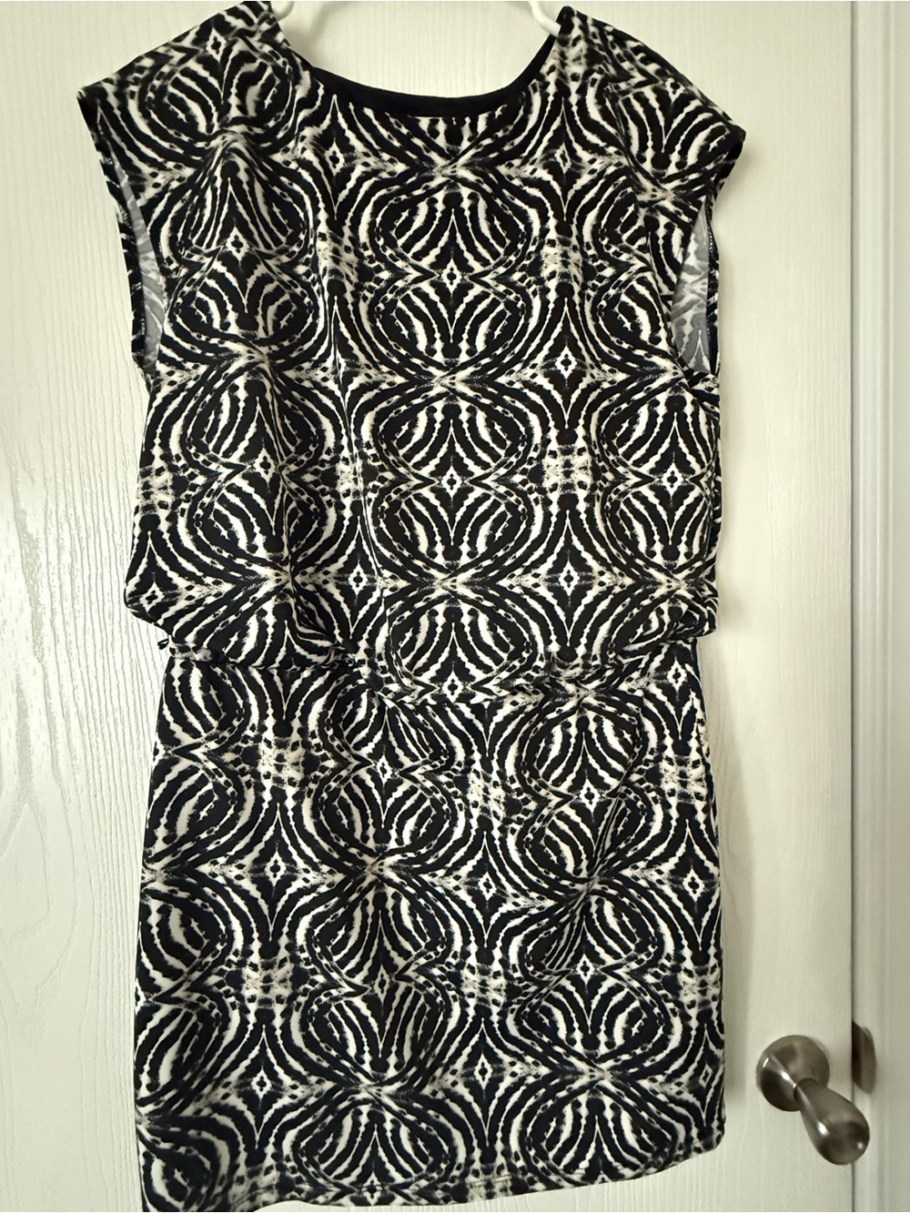 AB Studio Black & White Geometric Mini Dress